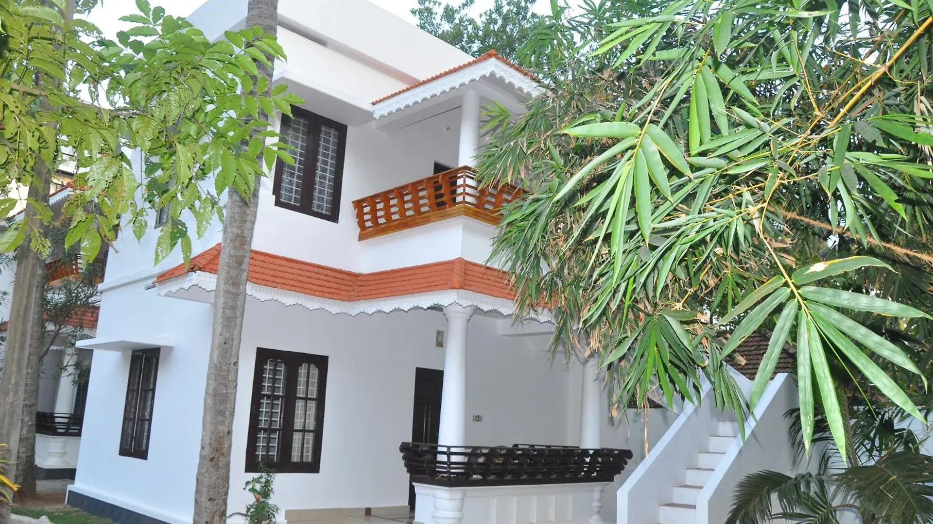Resort Nikhil Residence Varkala